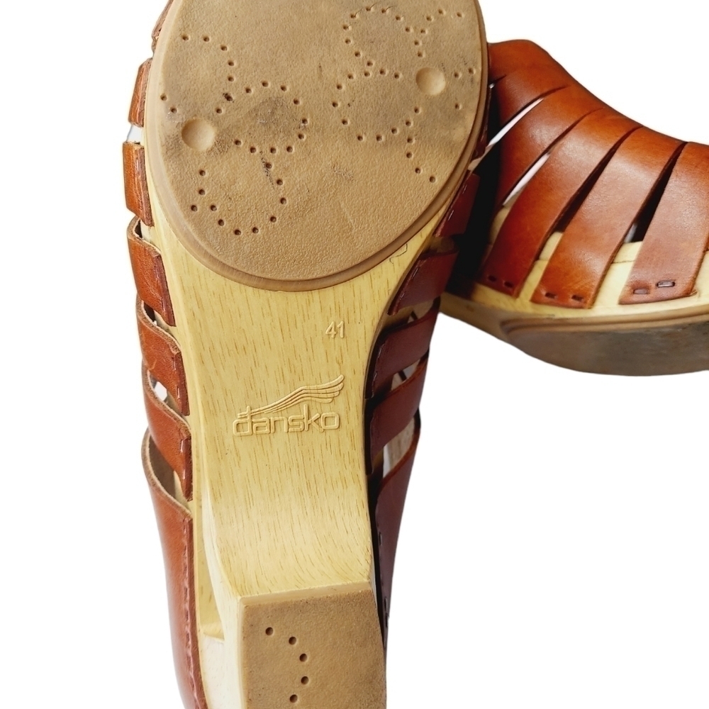 Dansko Tilly Clog Wooden Sandal Size 41 US 10.5 Brown Leather Comfort Platform - Picture 11 of 16
